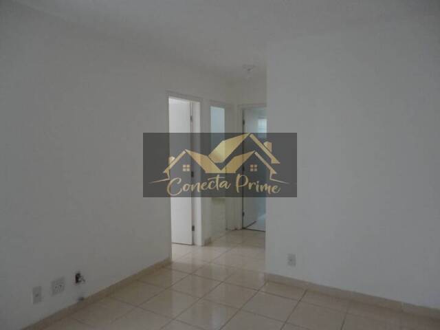 #121 - Apartamento para Venda em Taboão da Serra - SP
