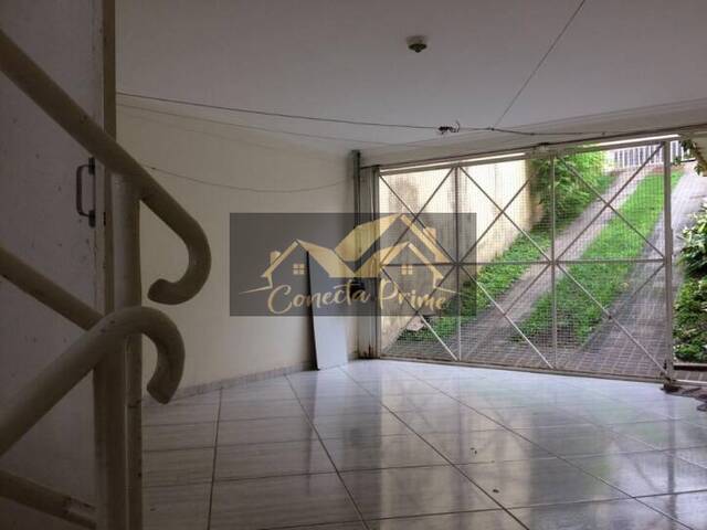 Sobrado para Locação em Taboão da Serra - 4