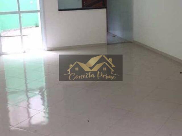 Sobrado para Venda em Taboão da Serra - 2