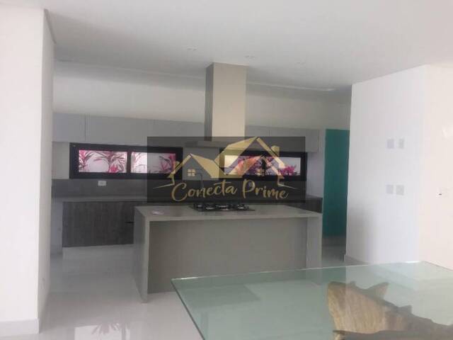 Casa para Venda em Taboão da Serra - 4