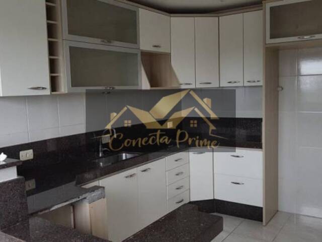 Casa para Venda em Itapecerica da Serra - 4