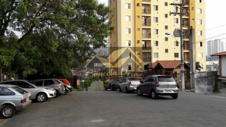 Apartamento à venda no Jardim América em Taboão da Serra/SP.