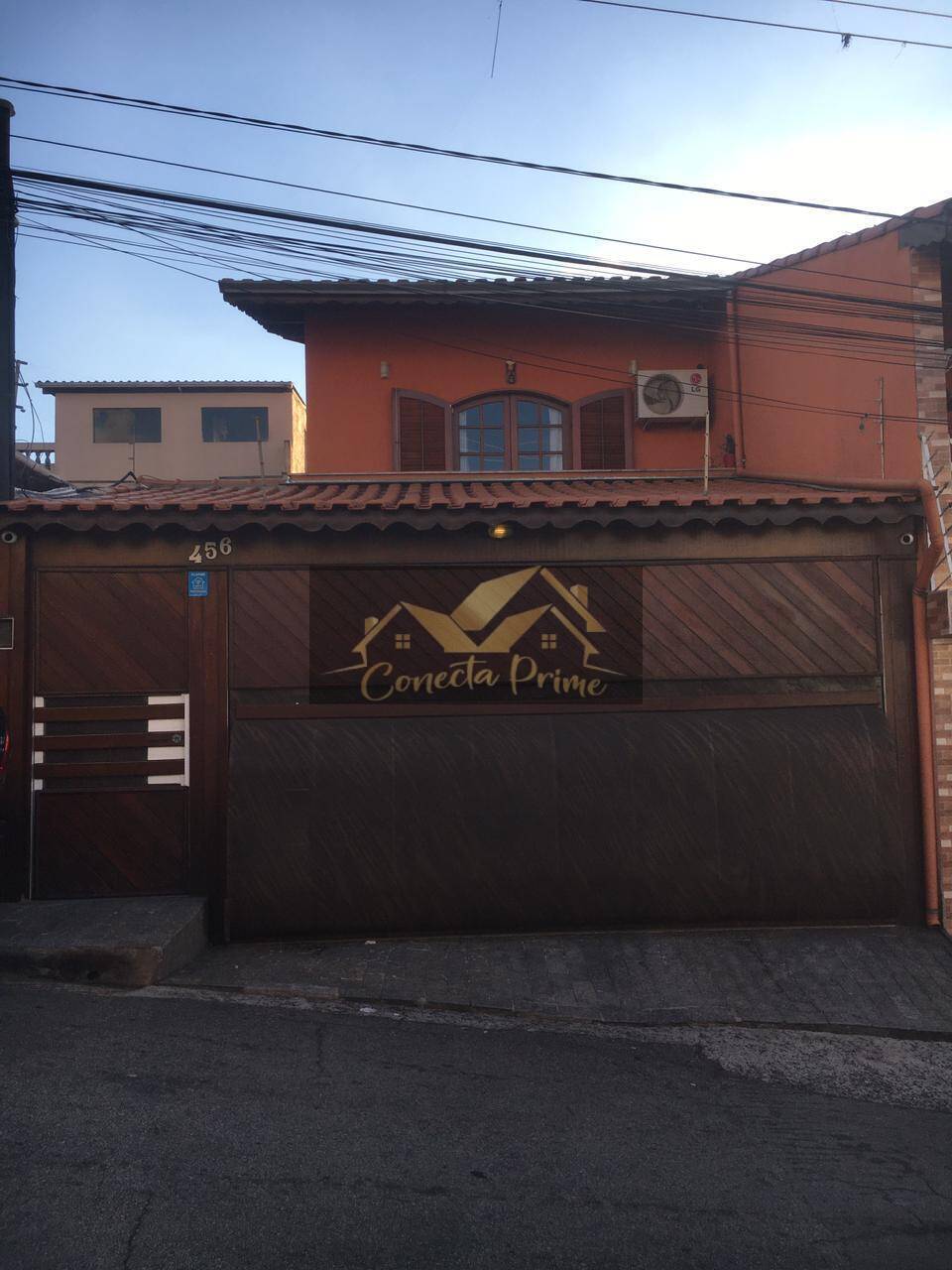Linda casa à venda no Jardim Salete - Taboão da Serra/SP