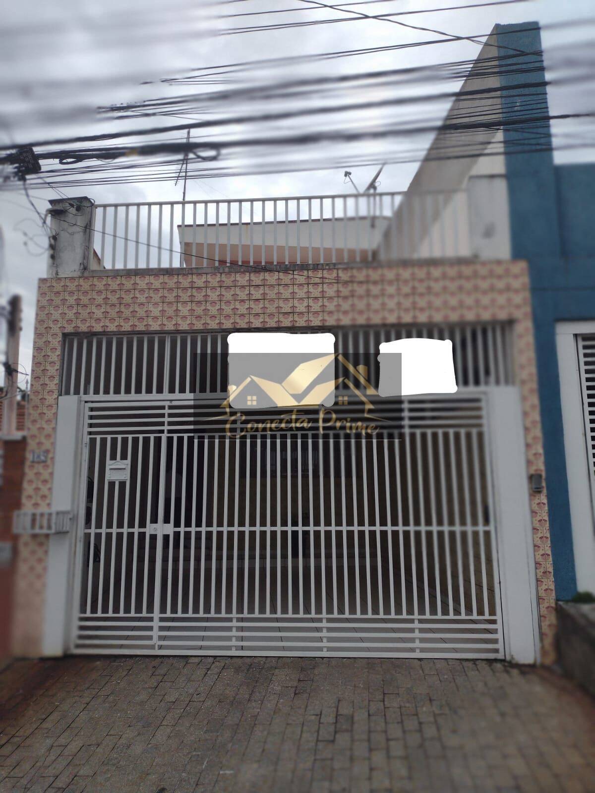 Sobrado a venda em Taboão da Serra.