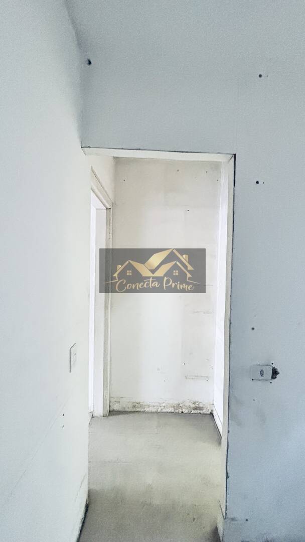 Salão/Loja comercial para alugar em Carapicuíba ao lado do Rodoanel.